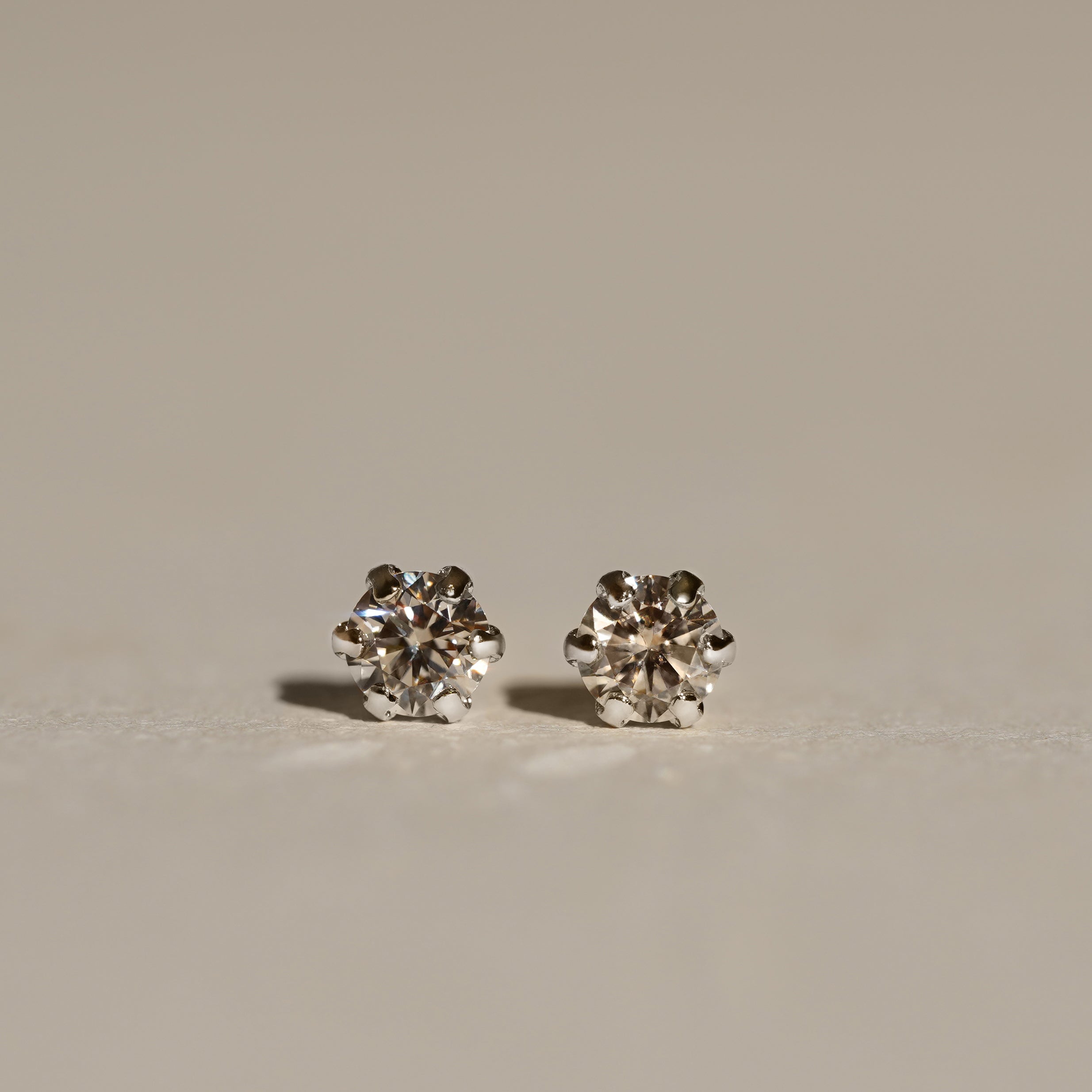 シンデレラストーン ダイヤモンド ピアス 合計0.16ct レディース K18YG(イエローゴールド) Pt900(プラチナ) 金 プラチナ
