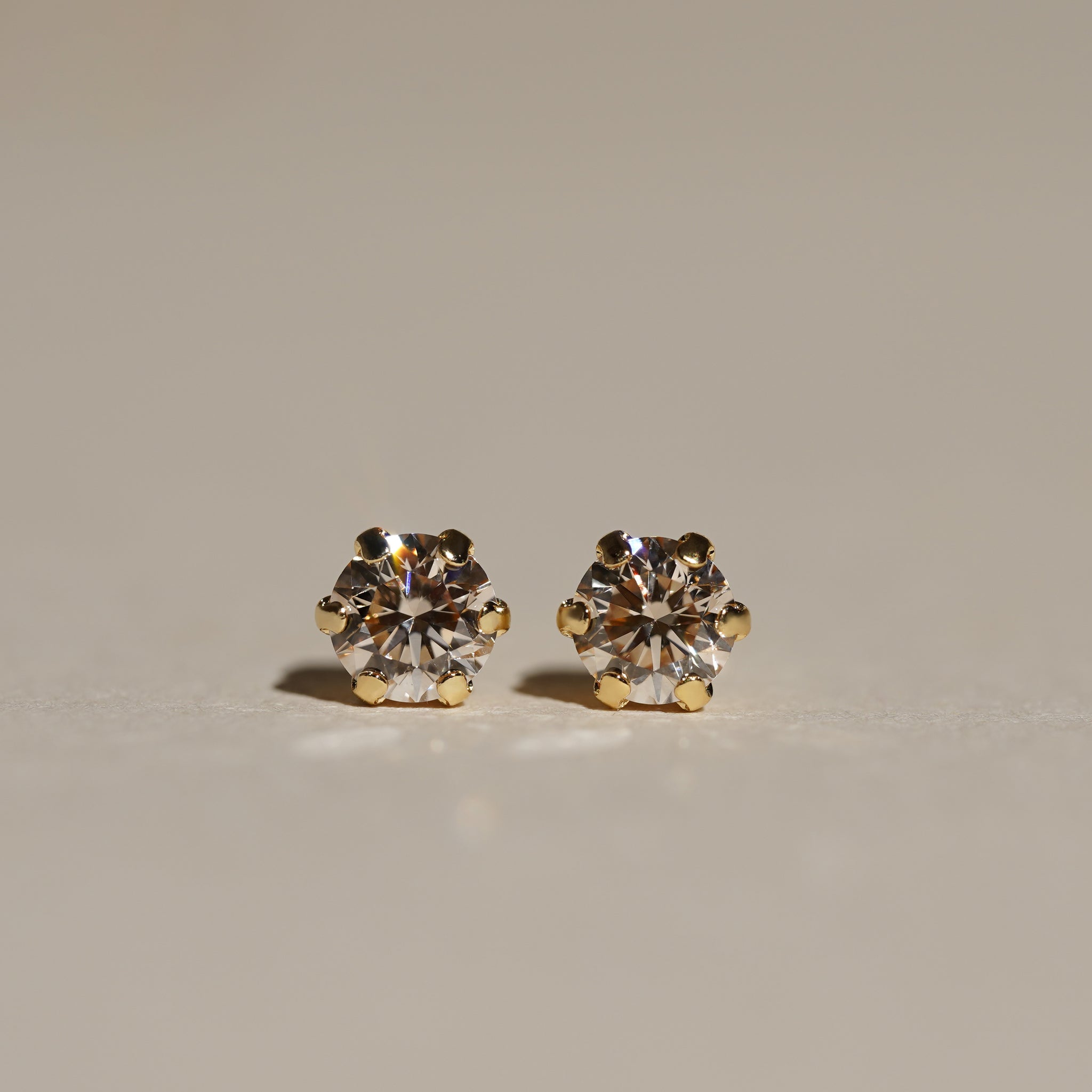 シンデレラストーン ダイヤモンド ピアス 合計0.36ct レディース K18YG 