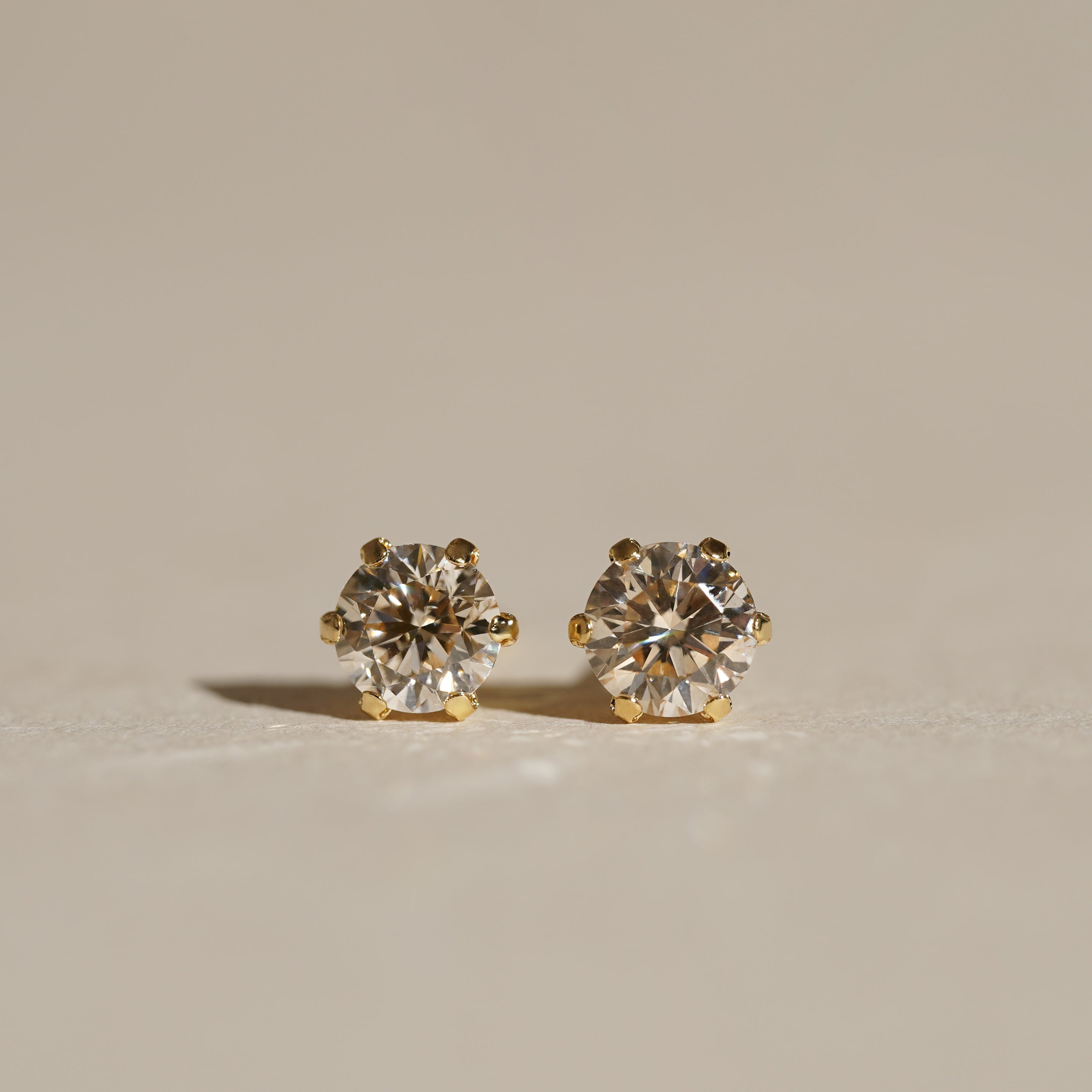 シンデレラストーン ダイヤモンド ピアス 合計1.8ct レディース K18YG(イエローゴールド) Pt900(プラチナ) 金 プラチナ